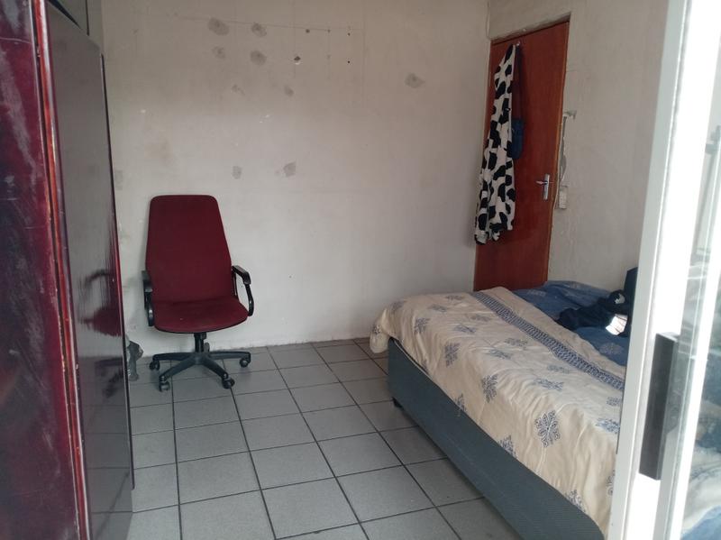 3 Bedroom Property for Sale in Lentegeur Western Cape
